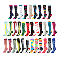 Chaussettes de compression pour hommes, design personnalisé, 15-20 mmHg, mode, football, course à pied, cyclisme, sport, vente en gros