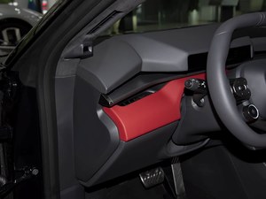 รถยนต์ไฟฟ้าอัจฉริยะ Xpeng P7 820 <span class=keywords><strong>Max</strong></span> Pure Electric Sedan สีดำดิบ ปี 2025 ระยะทางวิ่งสูงสุด 820 กม. (ตามมาตรฐาน CLTC) ขนาดกลาง-ใหญ่ สำหรับส่งออก - Product Image 5
