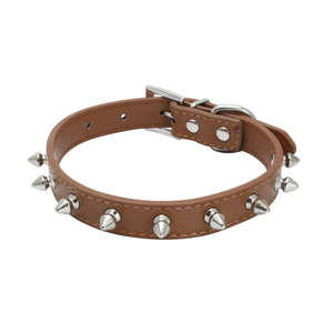 <span class=keywords><strong>Collar</strong></span> de Adiestramiento para Perros Estilo Inglés, de Cuero PU, con Remaches, Ajustable, Anti-mordidas, Duradero, para Todas las Estaciones, Súper Genial, Punk, en Oferta - Product Image 3