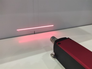 Nuevo Módulo Láser de Línea RGB Industrial con Enfoque Ajustable, 635nm 650nm 520nm 500mW 1000mW, 12-24V, Ángulo de Ventilador 30 45 75 Grados - Product Image 3