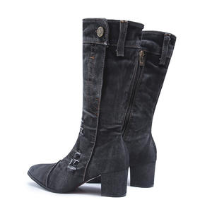 Nuevas Botas Largas de Mezclilla para Mujer Estilo Europeo Americano, con Tacón Grueso, Punta Puntiaguda, Cremallera Lateral, Diseño de Parches, Tacón Alto, a la Moda - Product Image 5