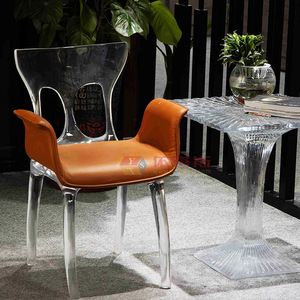 Juego de Mesa de Bar de Resina Transparente, Forma Ovalada YTS 001, Muebles Suaves Personalizados Duraderos - Product Image 2