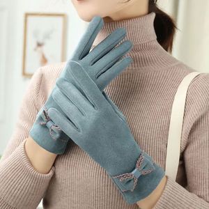 Gants I-0060 pour femmes, automne et hiver, en peluche, chauds et adorables, mitaines résistantes au froid, compatibles avec les écrans tactiles, pour la conduite - Product Image 1