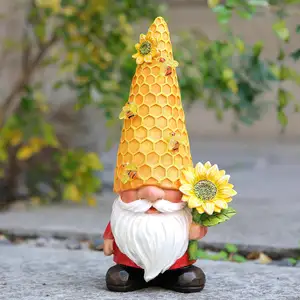 Polyresin Figurine Home Decor Sunflower Gnomes with Solar Bee Lights Garden Gnome Statue