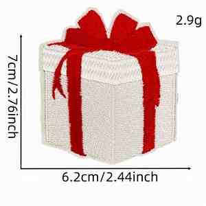 Parches Bordados con Temática Navideña para Planchar: Bastones de Caramelo, Medias Navideñas y Renos - Product Image 4