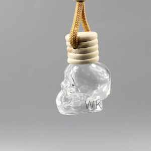 8ml Empty <strong>Skull</strong> Head Shaped Perfume <strong>Glass</strong> <strong>Bottle</strong> Car Perfume Diffuser Crystal Aromatherapy <strong>Bottle</strong> With Hanging Rope - Product Image 6