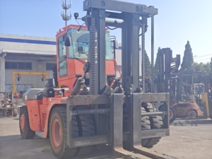 HELI 25 Ton Used Diesel 4WD <strong>Forklift</strong> CPCD250 Model High Performance Hot Sale Good Condition - Product Image 3