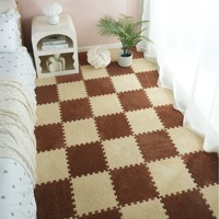 Dalles de tapis en peluche emboîtables pour ramper ; très résistantes, sans peluches et faciles à nettoyer