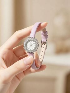 Montre à quartz pour femme Sunflower Full Diamond, cadran élégant et simple, bracelet en cuir noir fin, montre de luxe - Product Image 4