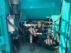 Mini-excavatrice Kobelco d'occasion de 10 tonnes, fabrication japonaise d'origine, modèle Sk130 avec pompe hydraulique Shimadzu, garantie 1 an sur le moteur - Product Image 3