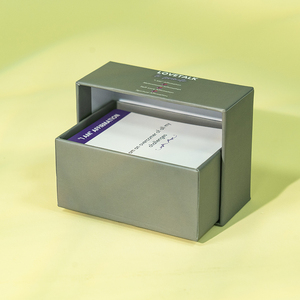 Cartes de questions personnalisables en papier d'art durable pour des conversations profondes et romantiques entre couples, jeu de communication pour soirée en amoureux - Product Image 6