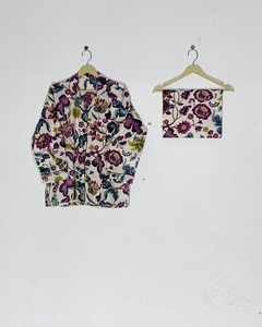 Conjuntos de Pijamas de Algodón Satinado de Alta Demanda, Estilo Vintage, Cuello Camisero, Botones, Estampado a Mano, Transpirables y de Secado Rápido - Product Image 4