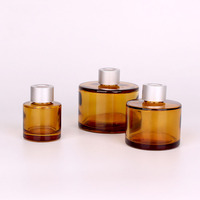 Vente en gros 4oz 50ml 120ml 200ml bouteille de diffuseur de roseaux en verre ambré avec bouchon bouteille de luxe en verre vide pour diffuseur d'huile aromatique