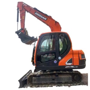 Excavadora de cadenas pequeña Doosan Dx75 de 7.5 toneladas usada, con motor de alta eficiencia certificado por CE y EPA, incluye 1 año de garantía. - Product Image 1