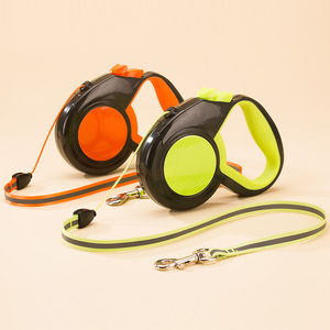 Guinzaglio Retrattile per Cani con Caratteristiche Riflettenti, Automatico ed Espandibile, in Materiale Nylon - Product Image 1