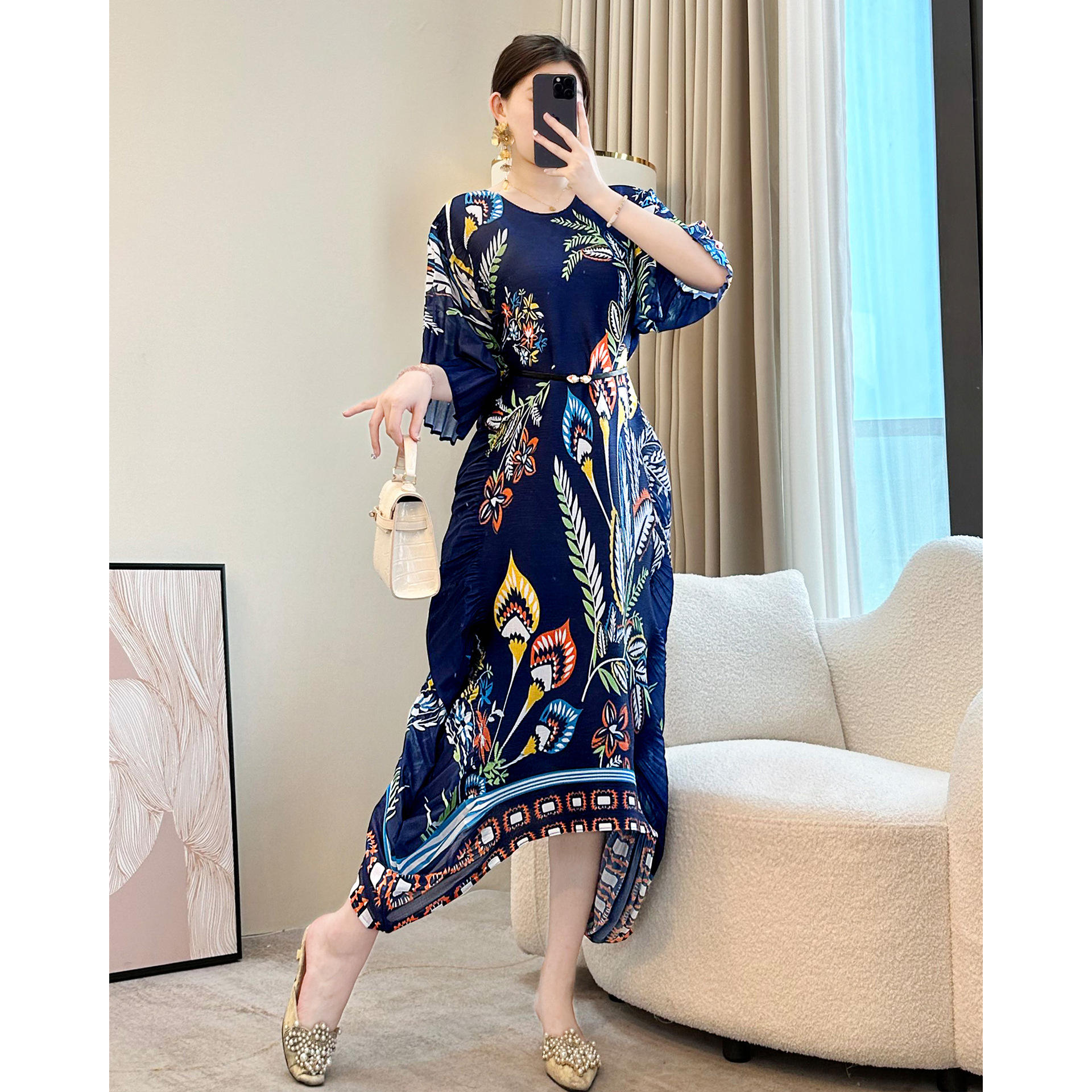 สีน้ำเงิน