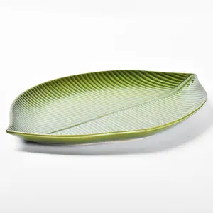 Japanische 8-Zoll-Keramik Geschirr Sushi Dinner Dish Leaf Plate