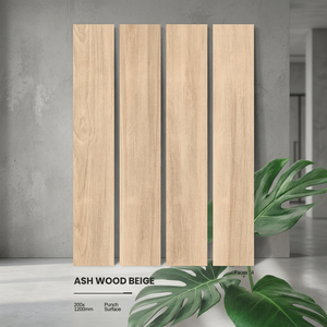 Baldosa de Madera de Fresno de 200x1200mm, Color Beige Natural, Textura de Madera con Acabado Pulido de Grano Fino - Product Image 1