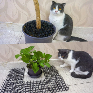 Alfombra de púas a prueba de gatos, rectangular, de malla, para protección de gatos en jardín o balcón - Product Image 1