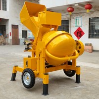 Mini bétonnière diesel, machine à mélanger le ciment portable pour la construction de maisons et les projets de construction rurale