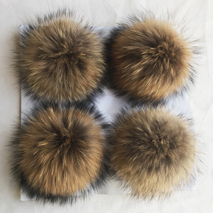 Lớn Màu Sắc Tự Nhiên 15Cm Gấu Trúc Lông Pom Pom Bóng Cho Mũ <span class=keywords><strong>Fox</strong></span> Fur Balls Pompon Với Snap - Product Image 2