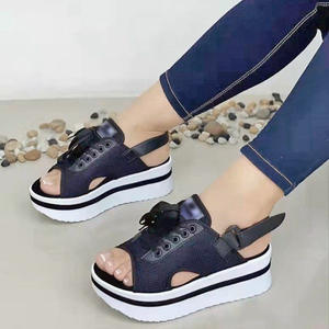 Sandali Estivi alla Moda 2025 Nuovi Modelli Taglia Grande da Donna con Suola Spessa e Punta Aperta per Spiaggia e Casual - Product Image 5