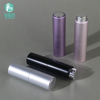YAN Packaging – Flacon de parfum vide rond coloré de 20 ml, double paroi, portable, rechargeable, en aluminium, avec pulvérisateur en verre