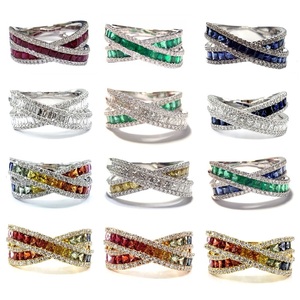 Chine Vente en gros Précieux Fabuleux Design de Luxe 18k Solide Or Blanc Véritable Baguette Diamant Bague en forme de croix pour Femme - Product Image 4