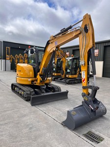 Excavadora de cadenas Euro5 CE nueva de <span class=keywords><strong>China</strong></span>, <span class=keywords><strong>pequeña</strong></span>, hidráulica, de 5.5 toneladas de peso operativo, modelo Xe55e, con acoplador rápido y piezas <span class=keywords><strong>en</strong></span> Europa. - Product Image 2