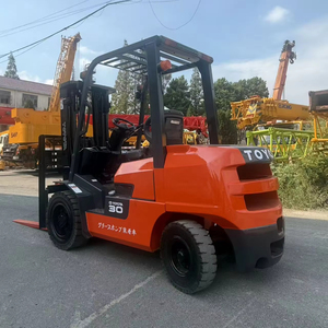 Buen Precio, Montacargas Diésel Toyota Usado 100% Original de 3/5/7 Toneladas, Excelente Rendimiento, Operación Confiable, 100% Origen Japón - Product Image 1