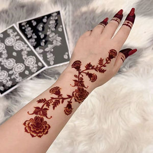 Stencil per Tatuaggi all'Henné Indiano a Forma di Rosa in Fiore, Riutilizzabile, per Decorazione Temporanea di Mani e Piedi - Product Image 1