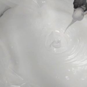 Peinture liquide acrylique à base d'eau, imperméable, durable et écologique pour murs extérieurs, carrelages et sous-sols – Vente en gros usine - Product Image 3