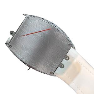 Nouvelle montre-bracelet pour femme de créateur, boîtier blanc avec lunette sertie de diamants, cadran carré, bracelet en cuir, emballage cadeau - Product Image 6