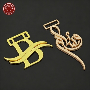 Étiquettes métalliques personnalisées pour vêtements, logo en relief 3D, forme rectangulaire, découpe laser, or, argent, or rose - Product Image 4