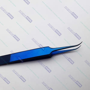 Pince à cils incurvée en acier inoxydable de qualité supérieure Dumont disponible en bleu ou au choix du client - Product Image 2