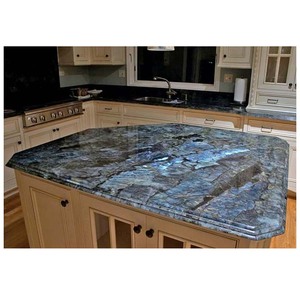 Dalles de pierre naturelle UNION STONE, granit bleu Lemurian d'Afrique du Sud, poli, grand format moderne - Product Image 3