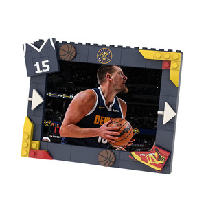 Cadre photo de blocs de construction sportifs très prisé, jouet de construction de basketball professionnel américain compatible avec les blocs en ABS - Product Image 3