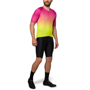Logo de marque personnalisé vêtements de <span class=keywords><strong>cycliste</strong></span> 3 + 1 <span class=keywords><strong>poche</strong></span> cargo arrière chemise de cyclisme à manches courtes pour hommes dégradé de sublimation - Product Image 6