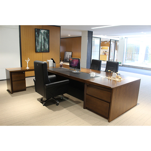 madera Escritorio de lujo oem <span class=keywords><strong>oficina</strong></span> muebles de madera maciza director jefe de mesa de <span class=keywords><strong>oficina</strong></span> de CEO verde materiales - Product Image 1