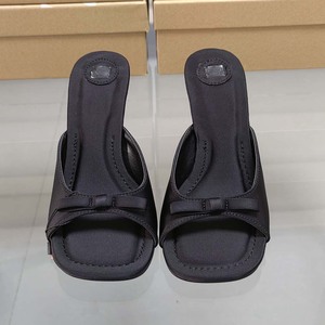 Productos de dropshipping 2024, zapatos de mujer, novedad de verano 2024, zapatillas informales de tacón alto para mujer, sandalias para mujer - Product Image 2
