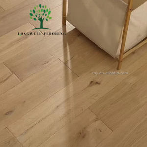 ไม้ปาร์เก้ไม้โอ๊คยุโรปเกรดไพรม์เมอร์ไม้กระดานกว้างด้วยการออกแบบแปรงที่ทันสมัยสำหรับใช้ในร่มสไตล์ชนบท - Product Image 1