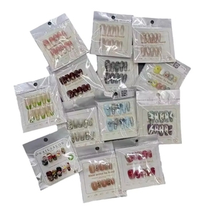 Liquidación - <span class=keywords><strong>Uñas</strong></span> Postizas Cortas y Medianas con <span class=keywords><strong>Kit</strong></span> de Herramientas Gratis (Pegamento, Lima, Palito) Tamaños Surtidos Venta al por Mayor 10 Unidades - Product Image 5