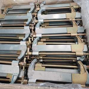 Abrazaderas de Panel Ajustables Industriales Galvanizadas de Alta Resistencia para Andamios, Construcción de Edificios y Uso en Exteriores - Product Image 5