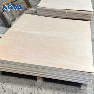 Contreplaqué mélaminé haute résistance <span class=keywords><strong>en</strong></span> gros avec âme <span class=keywords><strong>en</strong></span> eucalyptus, peuplier et <span class=keywords><strong>combi</strong></span> pour panneaux muraux, dessus de table et systèmes de rangement - Product Image 5