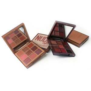 Impostazione polvere eyshadow palette luce nude ossessioni - Product Image 1