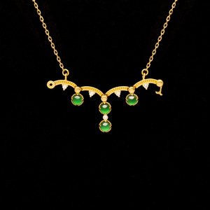 Collar de Jadeíta Feicui de Oro de 24K de Lujo Ortodoxo de Alta Calidad para Mujer, Certificado por Terceros, Ideal para Eventos de Gala - Product Image 1