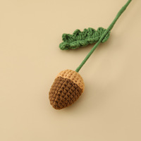 Amigurumi fait main en forme de tige d'acorn bicolore, cadeau rétro chaleureux d'automne pour la table et la décoration de bouquets d'automne