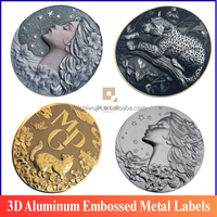 Étiquettes en métal aluminium avec adhésif, écologiques et imperméables, personnalisées pour l'emballage de luxe