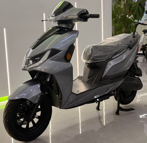 Scooter de Diseño Nuevo y Alta Calidad para Adultos, para Desplazamientos Urbanos, Batería de Litio de 60v35ah, Frenos de Disco Hidráulicos, Autonomía de 60-80 km, Kn-ld2 - Product Image 1