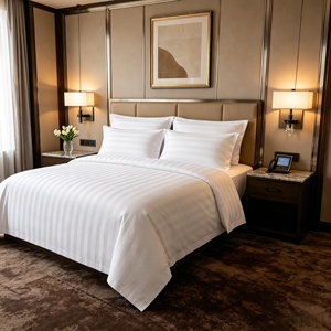 <span class=keywords><strong>Set</strong></span> di Biancheria da Letto a Righe di Lusso per Hotel, 4 Pezzi, 100% Cotone, 300 Fili, Misura King, Traspirante, Ecologico, Durevole - Product Image 4